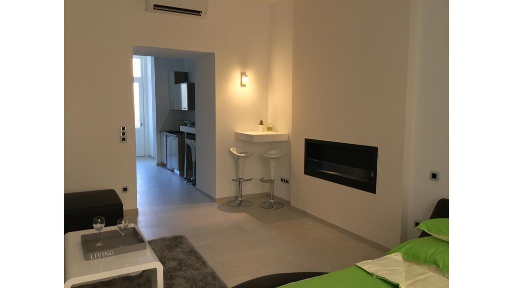In The City Budapest Apartments الغرفة الصورة