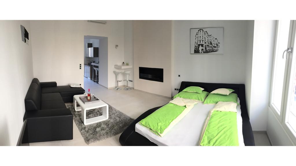 In The City Budapest Apartments الغرفة الصورة