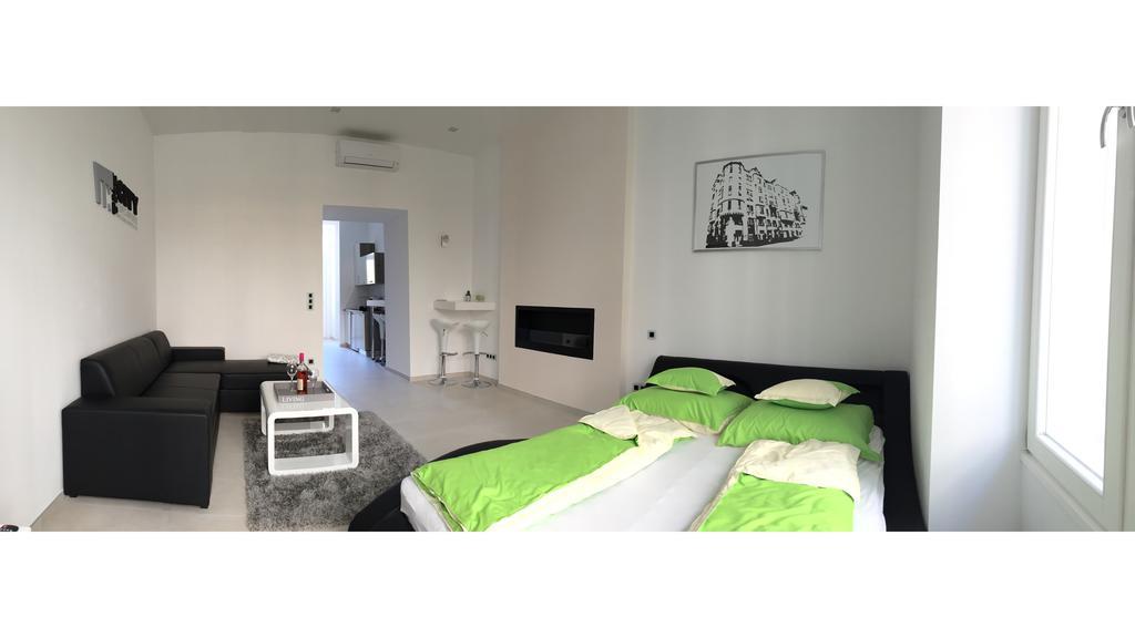 In The City Budapest Apartments الغرفة الصورة