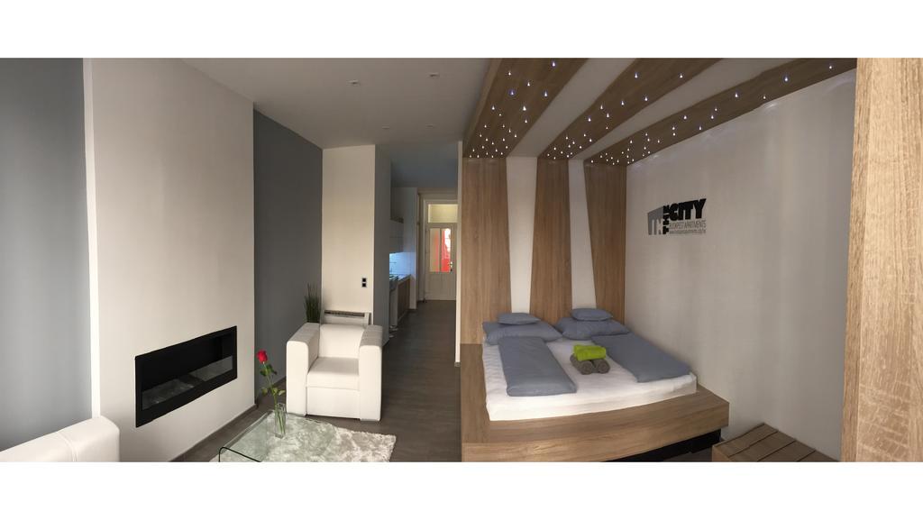 In The City Budapest Apartments الغرفة الصورة