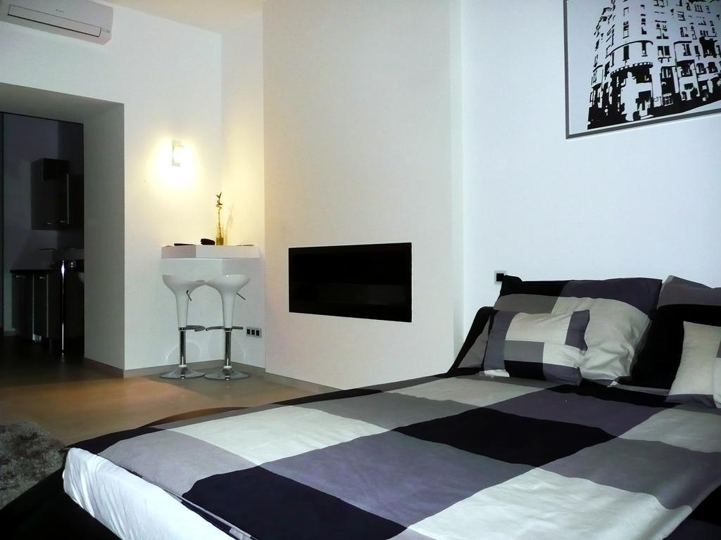 In The City Budapest Apartments الغرفة الصورة